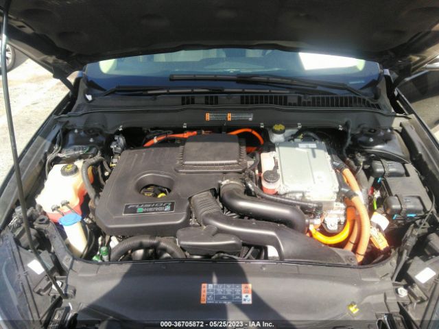 3FA6P0PU5JR143273 Ford Fusion Energi Se