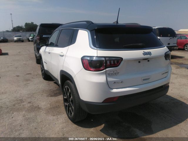 3C4NJDCB1JT321041 Jeep Compass Limited