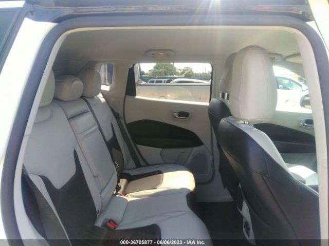 3C4NJDCB1JT321041 Jeep Compass Limited