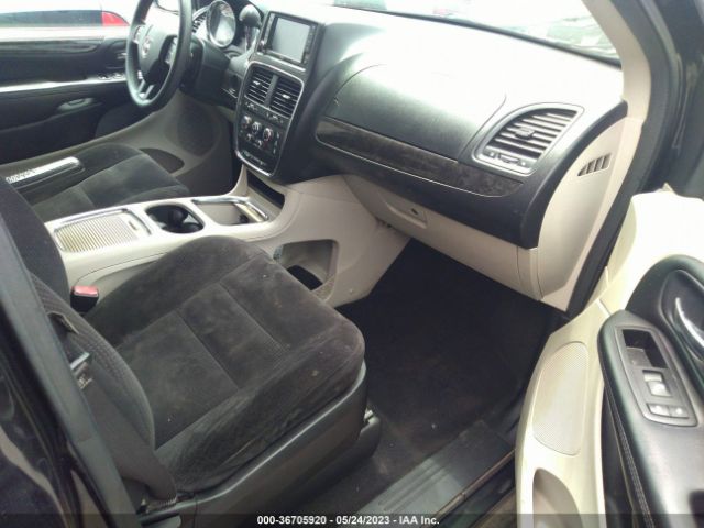 2C4RDGCG7ER390881 Dodge Grand Caravan Sxt