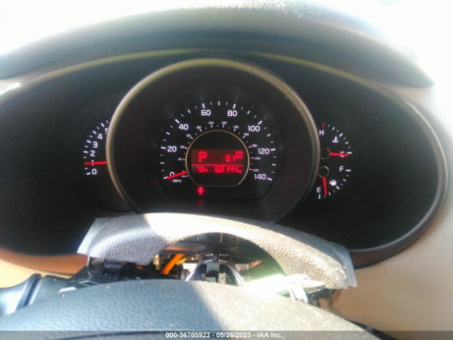 KNDJN2A21F7810870 KIA Soul Base