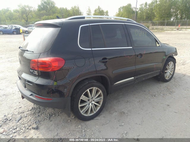WVGBV3AXXEW623715 Volkswagen Tiguan Sel