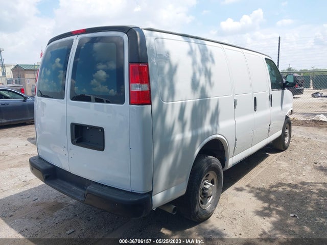Chevrolet EXPRESS CARGO VAN 2021 1GCWGAF7XM1237532 Image 4