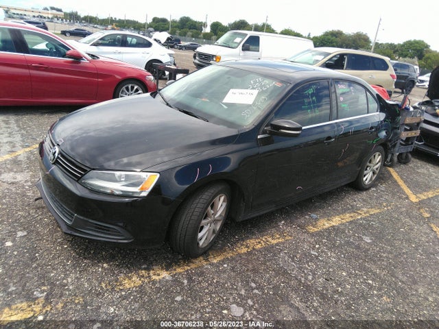 3VWD07AJ2EM304367 Volkswagen Jetta Sedan Se W/connectivity/sunroof