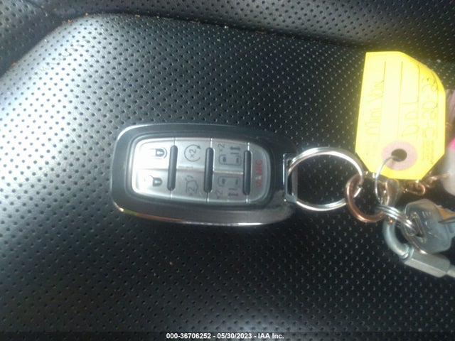 2C4RC1GG8JR274089 Chrysler Pacifica Limited