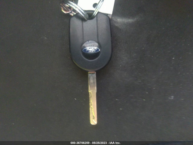 Ford FOCUS SE 2015 1FADP3K29FL288465 Image 3