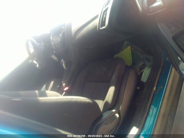 Ford FOCUS SE 2015 1FADP3K29FL288465 Image 6