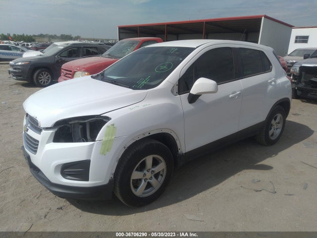 Chevrolet TRAX LS 2016 3GNCJNSB1GL177540 Image 2