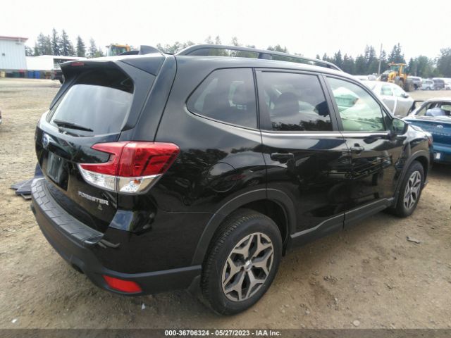 JF2SKAEC2KH452968 Subaru Forester Premium