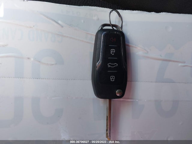 Chevrolet CAMARO LS 2015 2G1FB1E37F9110953 Image 11