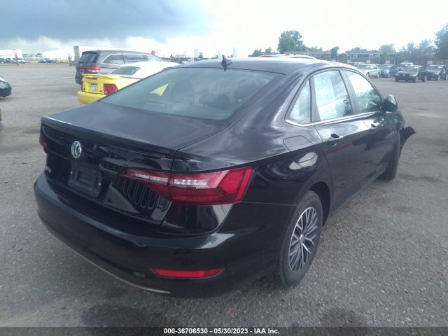 3VWC57BU7MM022195 Volkswagen Jetta S/se/r-line