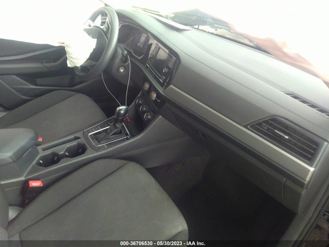 3VWC57BU7MM022195 Volkswagen Jetta S/se/r-line