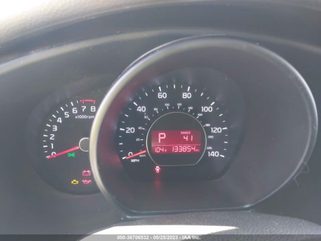 KNDJP3A53F7151894 KIA SOUL +