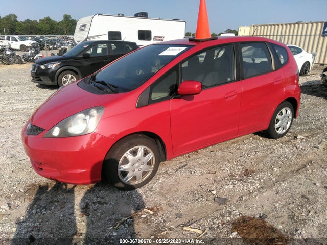 2012 HONDA FIT VIN: JHMGE8H39CS008781