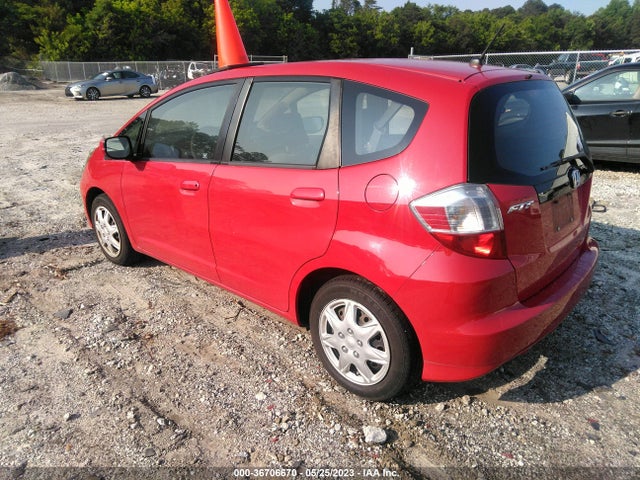 2012 HONDA FIT VIN: JHMGE8H39CS008781