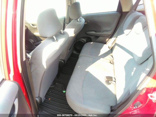 2012 HONDA FIT VIN: JHMGE8H39CS008781