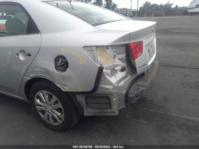 2012 KIA FORTE EX VIN: KNAFU4A23C5562291