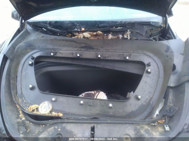 7SAYGDEF5NF382024 Tesla Model Y Performance