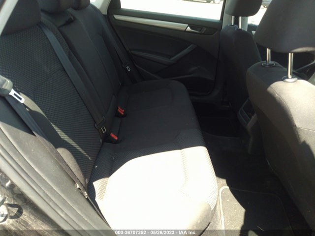 1VWAT7A38EC039001 Volkswagen PASSAT S