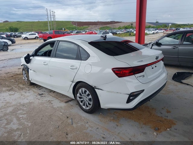 2021 KIA FORTE FE VIN: 3KPF24AD0ME404488