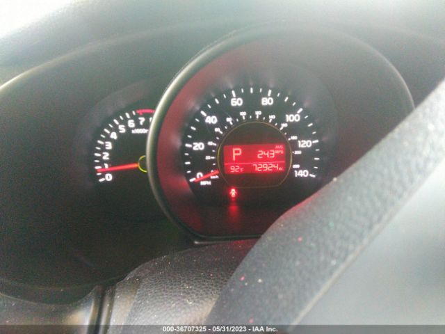 KNDJN2A28F7810350 KIA Soul Base