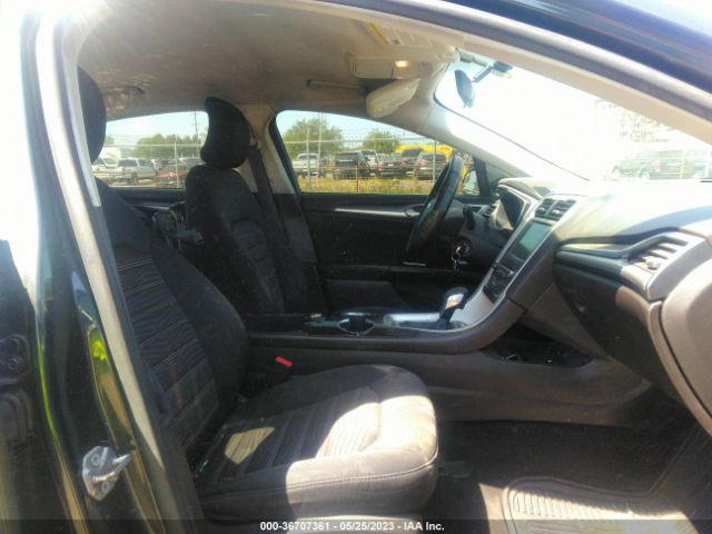 3FA6P0H71GR104259 Ford FUSION SE