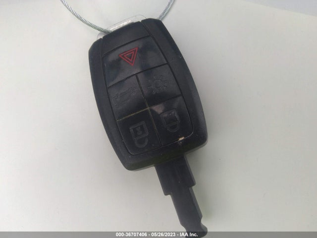 2008 VOLVO C30 VERSION 1.0 VIN: YV1MK672282060068