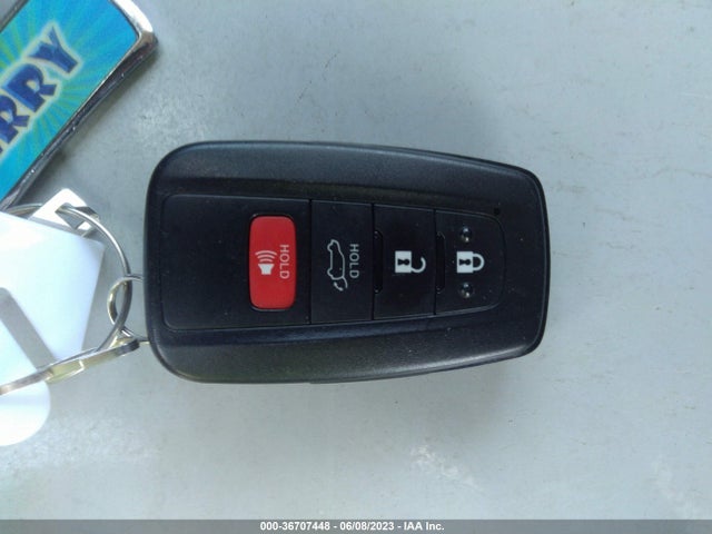 Toyota Rav4 Xle Premium 2019 JTMC1RFV4KJ016328 Image 3