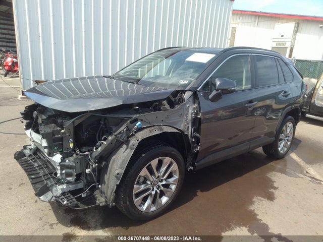 Toyota Rav4 Xle Premium 2019 JTMC1RFV4KJ016328 Image 2