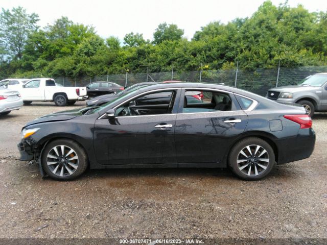 1N4AL3AP1JC154957 Nissan Altima 2.5 Sl