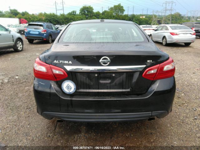 1N4AL3AP1JC154957 Nissan Altima 2.5 Sl