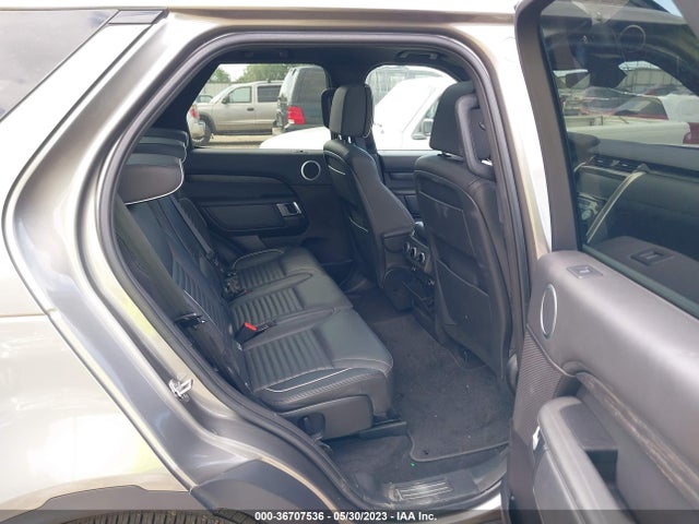 Land Rover Discovery Hse Luxury 2018 SALRT2RV2JA073433 Image 8