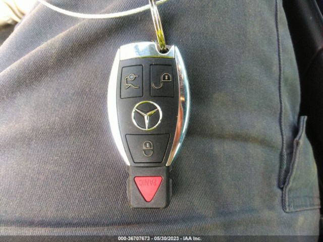 55SWF4JB1HU228830 Mercedes-Benz C-class C 300