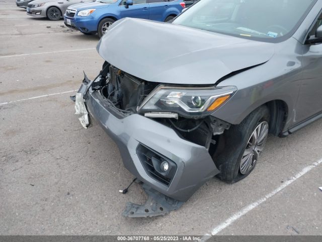 5N1DR2MN9JC636808 Nissan Pathfinder Sv