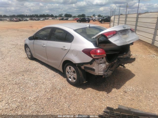 3KPFK4A75HE032095 KIA FORTE LX