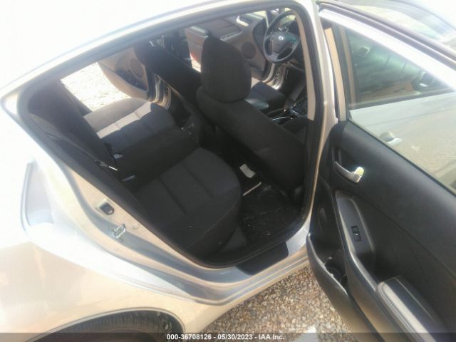 3KPFK4A75HE032095 KIA FORTE LX