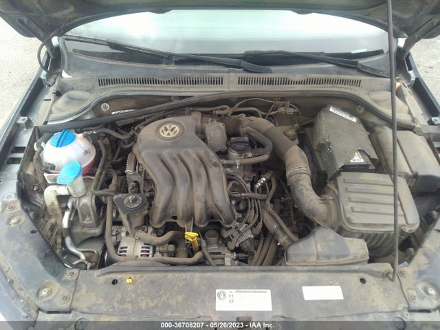 3VW2K7AJ8EM237677 Volkswagen Jetta Sedan S
