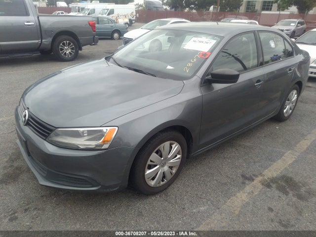 3VW2K7AJ8EM237677 Volkswagen Jetta Sedan S
