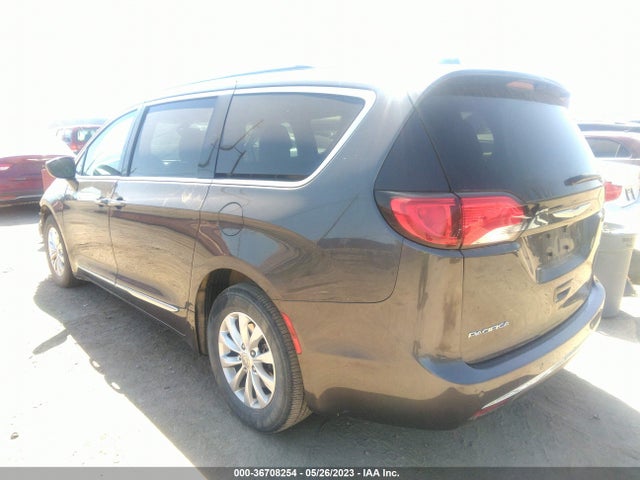 2C4RC1BG7JR127785 Chrysler Pacifica Touring L