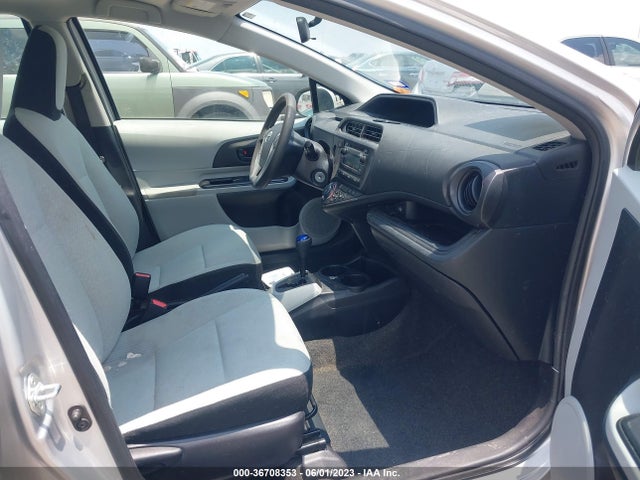 Toyota Prius C One/three/two/four 2014 JTDKDTB35E1566453 Image 5
