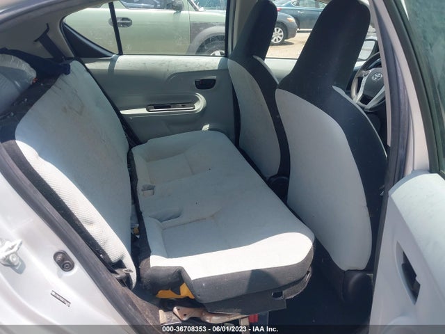 Toyota Prius C One/three/two/four 2014 JTDKDTB35E1566453 Image 8