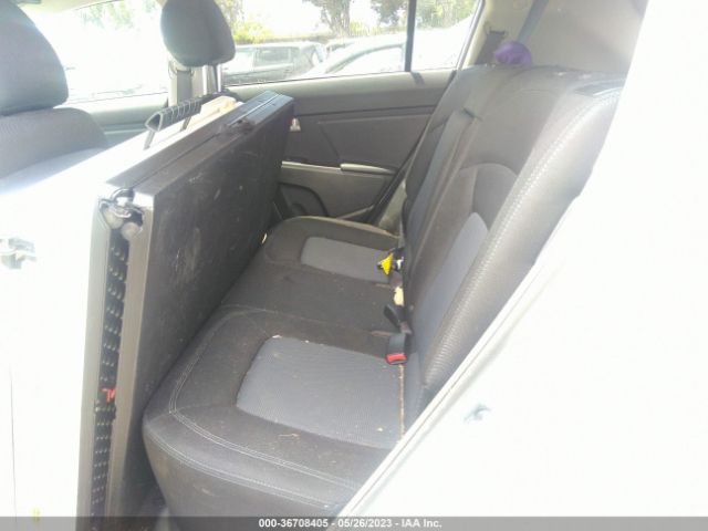 KNDPB3AC7F7683091 KIA Sportage Lx