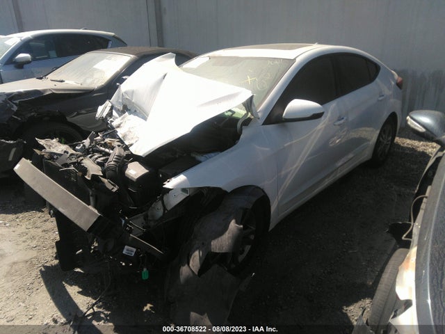 Hyundai Elantra Value Edition 2017 5NPD84LF0HH196523 Image 2