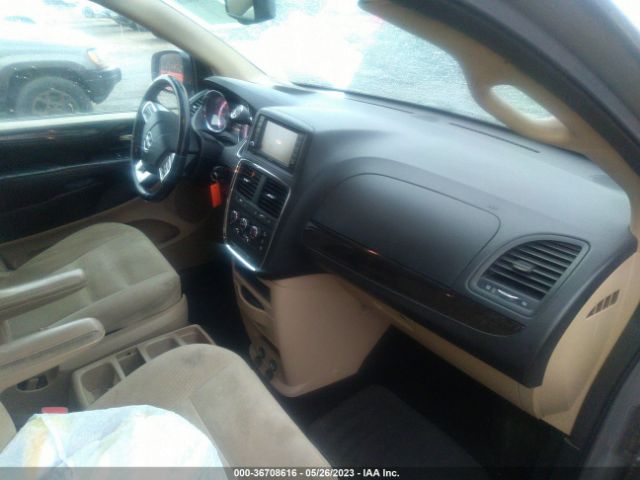 2C4RDGBG5GR311874 Dodge Grand Caravan Se