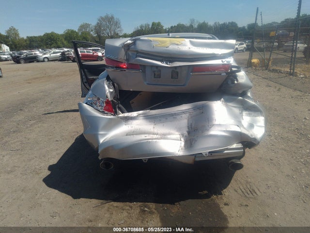 2011 HONDA ACCORD SDN EX-L VIN: 1HGCP3F83BA018255