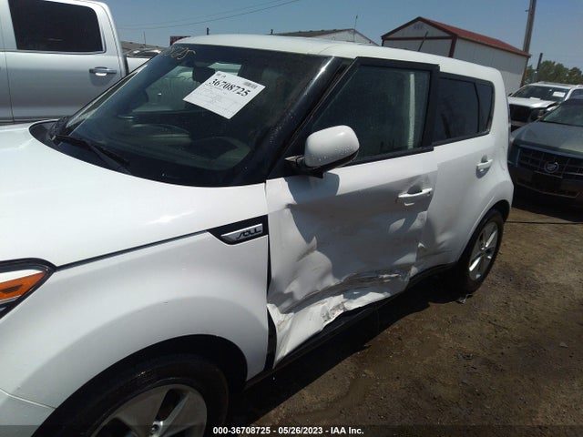 KIA Soul Base 2016 KNDJN2A26G7820666 Image 6