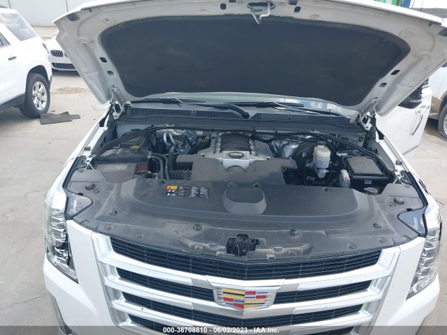 1GYS3BKJ8GR300841 Cadillac Escalade Luxury Collection