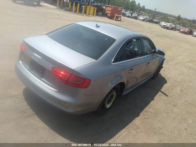 WAUBFAFLXGN009118 Audi A4 PREMIUM