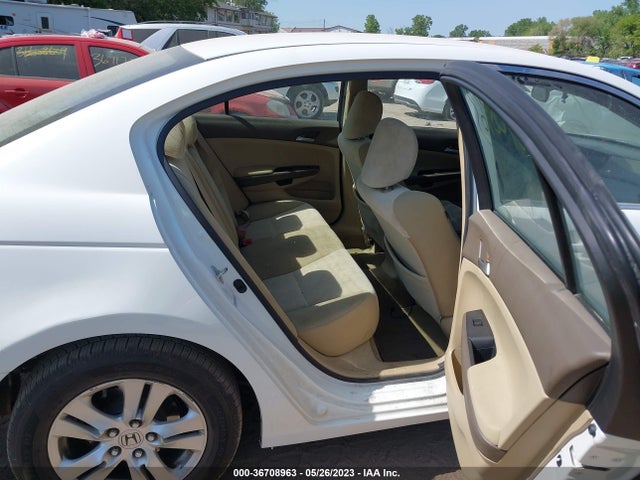 2010 HONDA ACCORD SDN LX-P VIN: 1HGCP2F42AA125920