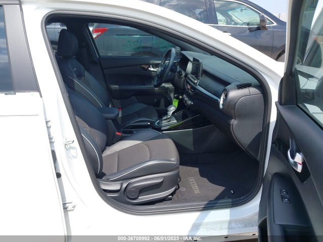 2021 KIA FORTE GT LINE VIN: 3KPF34ADXME295311